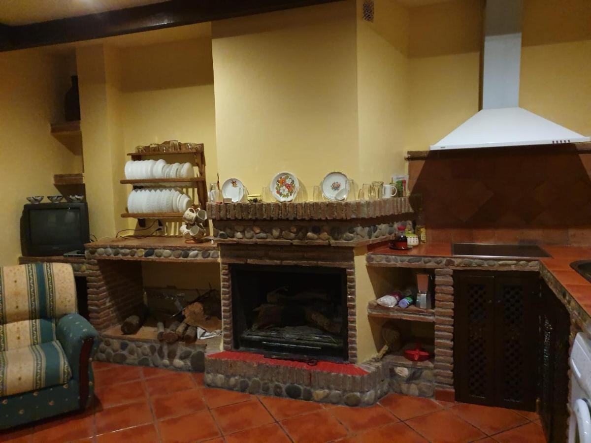 Monte Rosado Viviendas Vacacionales La Peza Εξωτερικό φωτογραφία